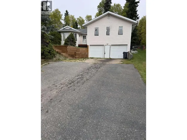 7788 THOMPSON DRIVE, Prince George, British Columbia V2N5N5