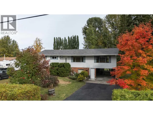 2948 CHARELLA DRIVE, Prince George, British Columbia V2N5L1