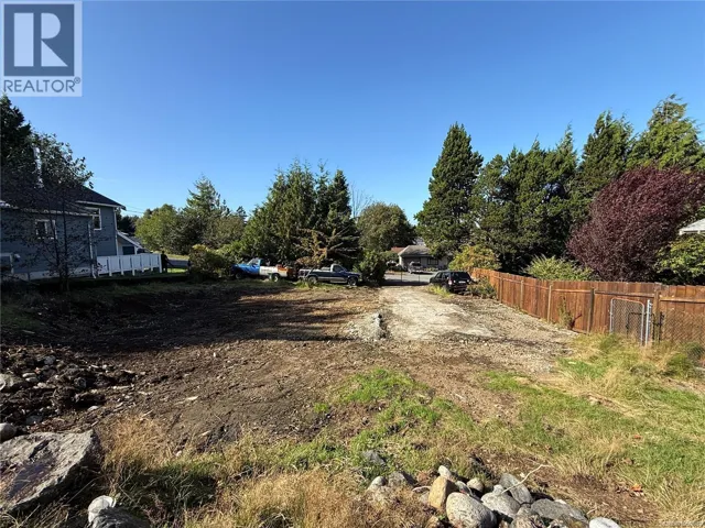 224 Alder St, Ucluelet, British Columbia V0R3A0