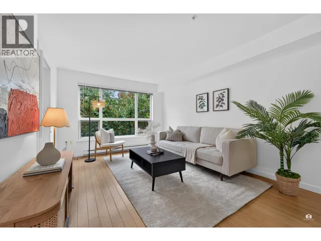 301 3575 EUCLID AVENUE AVENUE, Vancouver, British Columbia V5R6H5