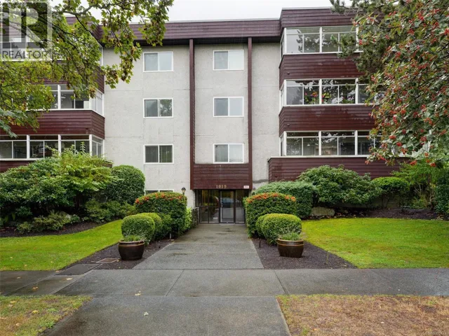 403 1019 McClure St, Victoria, British Columbia V8V3G1