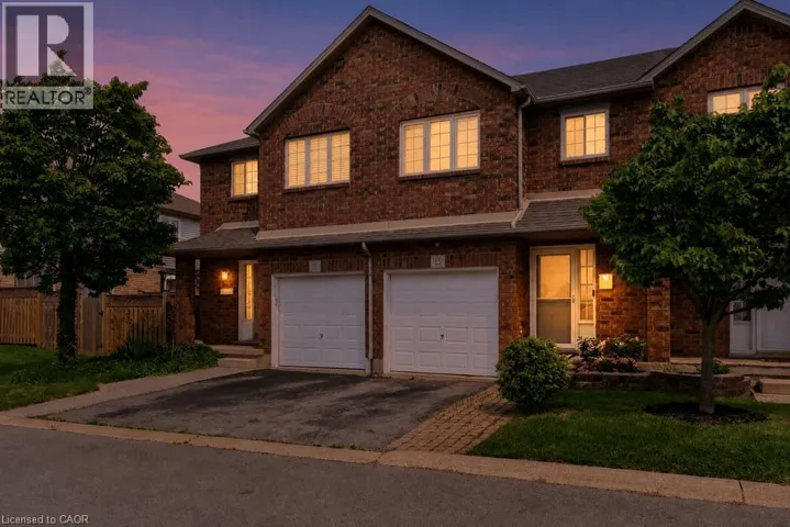 1860 UPPER GAGE Avenue Unit# 15, Hamilton, Ontario L8W3Y6