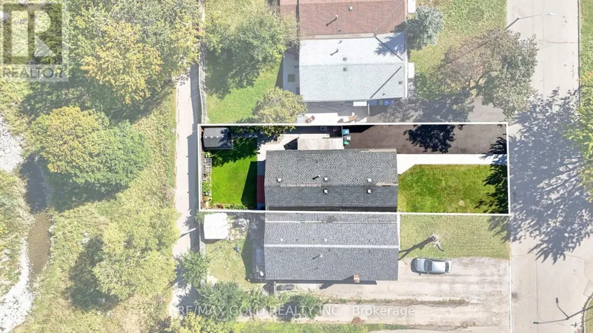 64 DRAKE BOULEVARD, Brampton (Southgate), Ontario L6T3K9