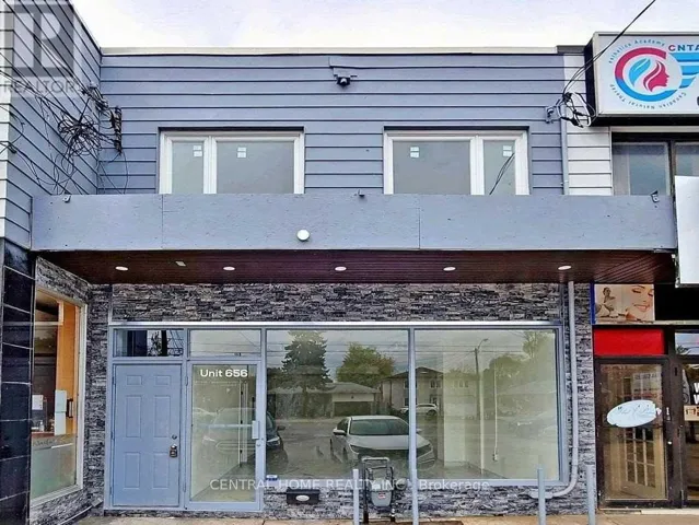 656 SHEPPARD AVENUE W, Toronto (Bathurst Manor), Ontario M3H2S5