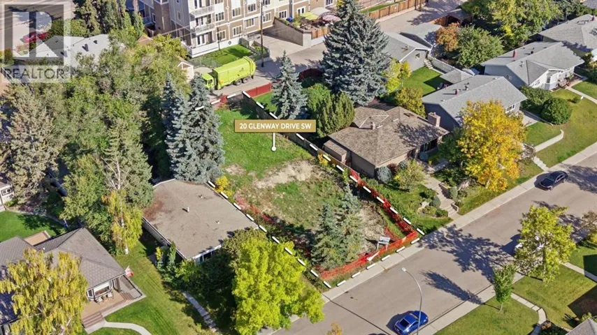 20 Glenway Drive SW, Calgary, Alberta T3E4T8