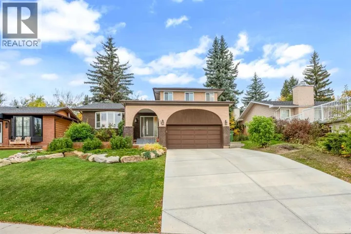 135 Cantree Place SW, Calgary, Alberta T2W2K2