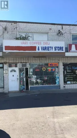 2432 DUFFERIN STREET, Toronto (Briar Hill-Belgravia), Ontario M6E3T1