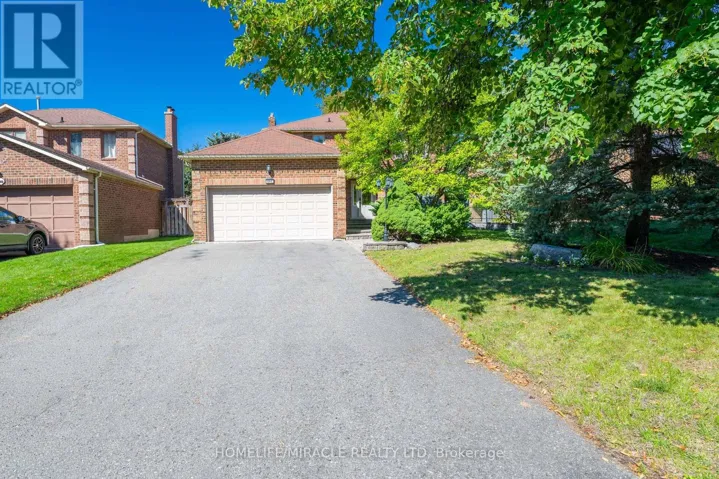 9 IRIS CRESCENT, Brampton (Snelgrove), Ontario L6Z3H8