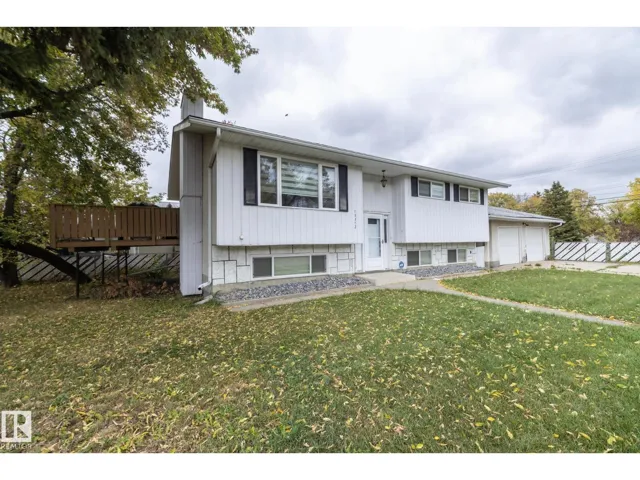 15312 109 AV NW, Edmonton, Alberta T5P4K7