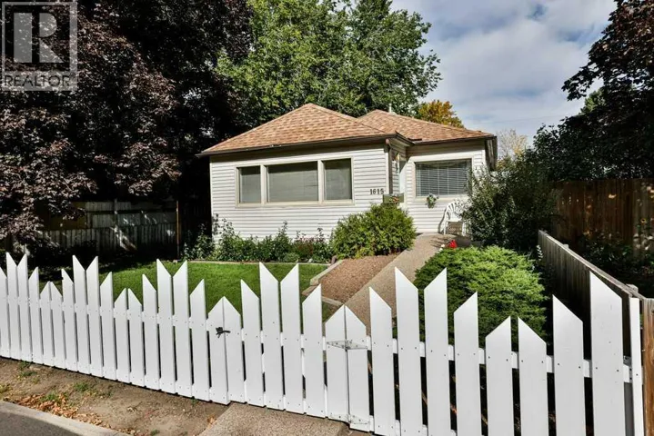 1615 5 Avenue N, Lethbridge, Alberta T1H0M2