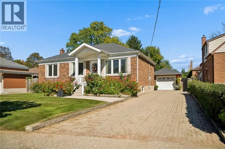 56 SUFFOLK Avenue, Kitchener, Ontario N2B1H5