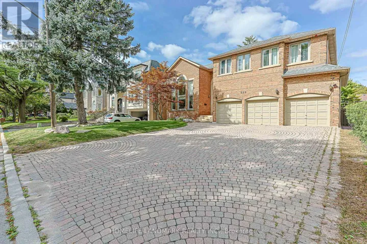 252 DUNVIEW AVENUE N, Toronto (Willowdale East), Ontario M2N4J2