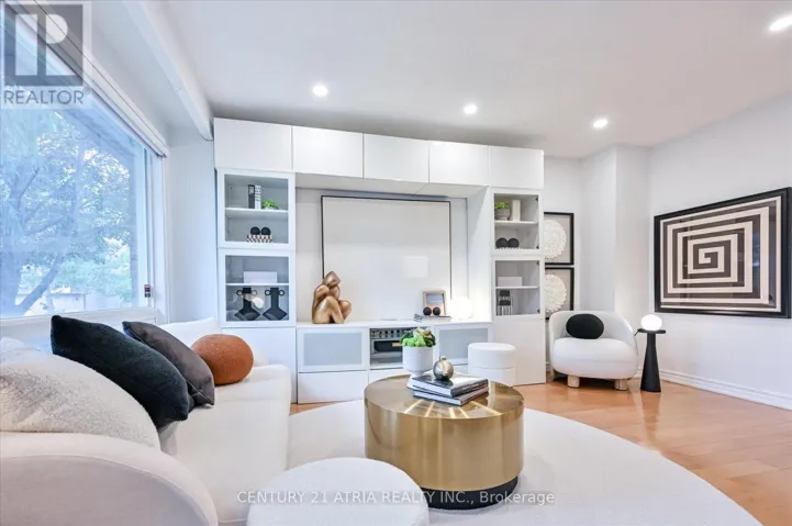19 ASPENWOOD DRIVE, Toronto (Hillcrest Village), Ontario M2H3E1