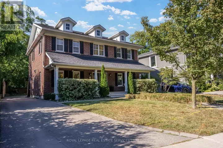 2305 BELYEA STREET, Oakville (BR Bronte), Ontario L6L1N7