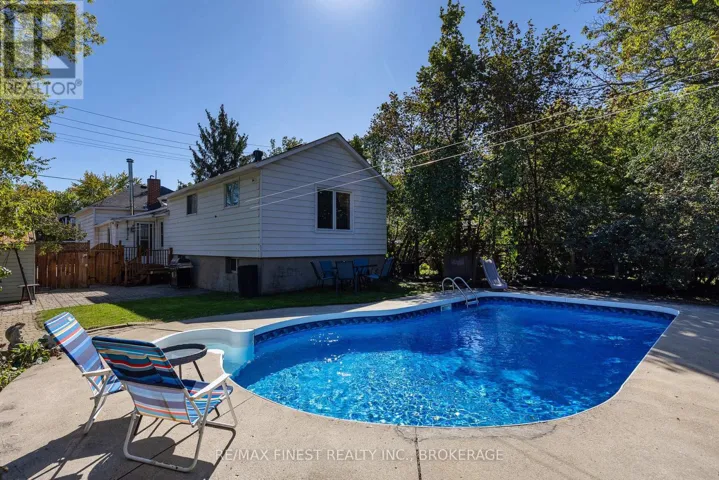 125 JAMES STREET, Kingston (East of Sir John A. Blvd), Ontario K7K1Z5