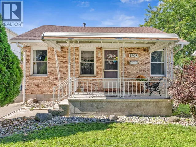 1909 Westcott ROAD, Windsor, Ontario N8W4K5