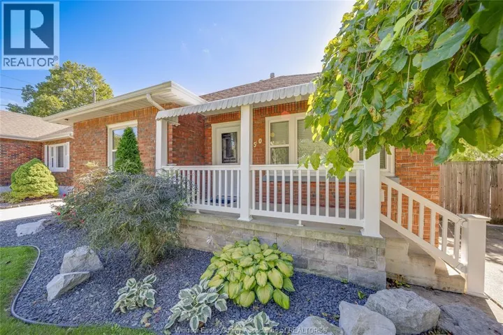 150 PRINCE ARTHUR AVENUE, Chatham, Ontario N7M1X7