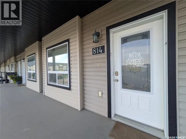 814 3802 DEWDNEY AVENUE E, Regina, Saskatchewan S4Z0A6