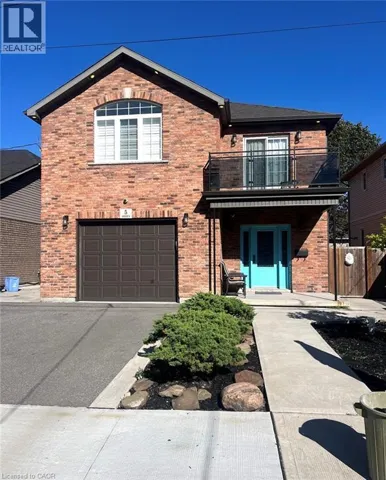 5 ARDEN Avenue, Hamilton, Ontario L8H7C2