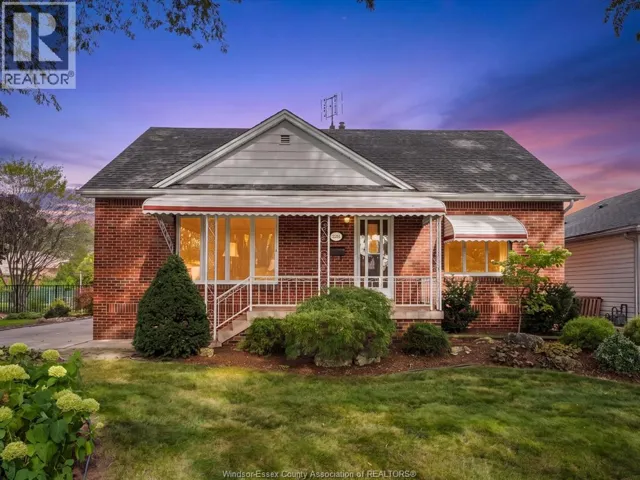 2566 Tourangeau, Windsor, Ontario N8W4N9
