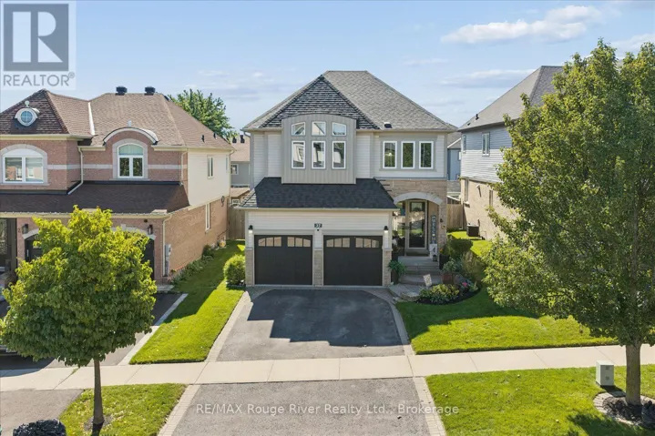 27 BAGNELL CRESCENT, Clarington (Bowmanville), Ontario L1C5R1