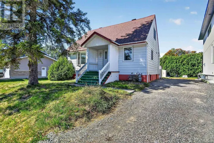 7 NORICE STREET, Ottawa, Ontario K2G2X2
