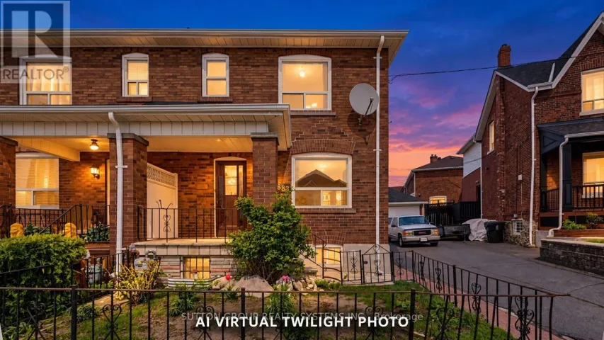 683 OLD WESTON ROAD, Toronto (Weston-Pellam Park), Ontario M6N3B6