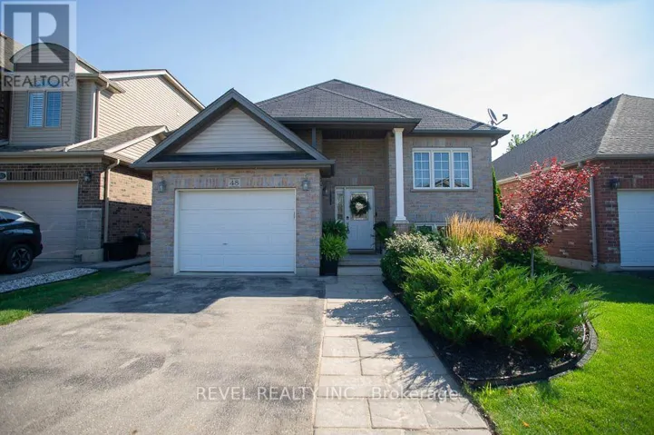 48 NIGHTINGALE DRIVE, Brantford, Ontario N3T0G3