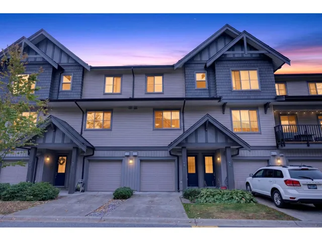 32 9525 204 STREET, Langley, British Columbia V1M0B9