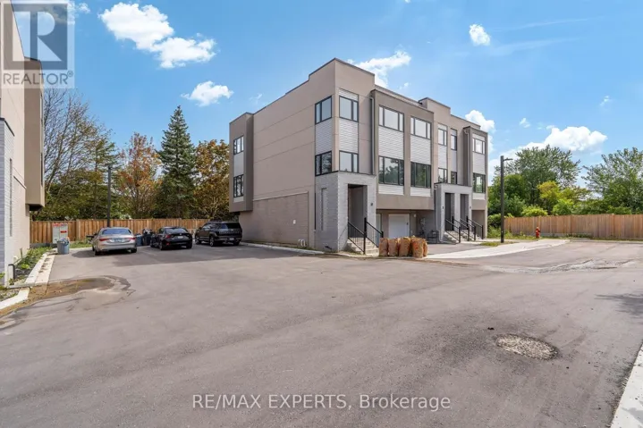 21 CARL HILL LANE, Richmond Hill (Langstaff), Ontario L4C7A6