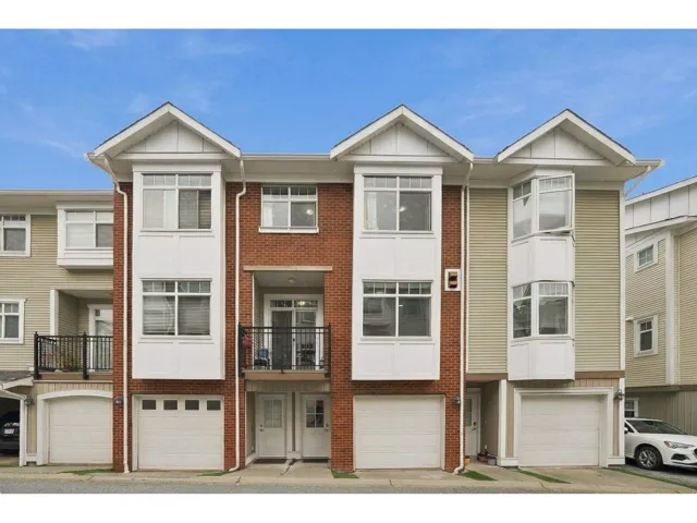 36 19551 66 AVENUE, Surrey, British Columbia V4N0Z5