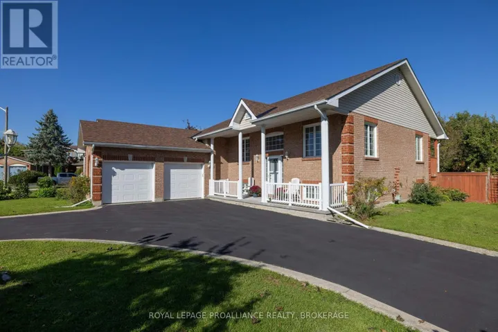 662 MILLBROOK CRESCENT, Kingston (East Gardiners Rd), Ontario K7M7Z8