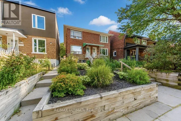 45 MCROBERTS AVENUE, Toronto (Corso Italia-Davenport), Ontario M6E4P3