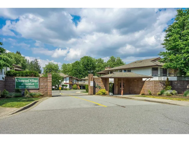 137 15153 98 AVENUE, Surrey, British Columbia V3R9M8