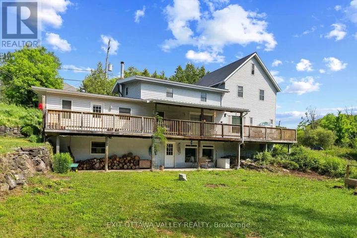 162 HIGHWAY NO. 28, Addington Highlands (Addington Highlands), Ontario K0H1L0