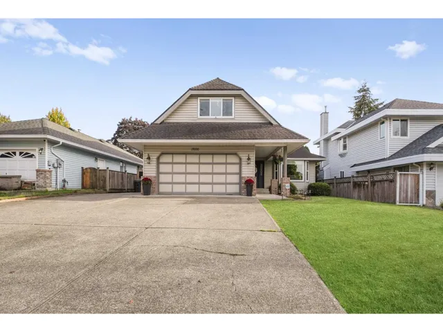 18166 CLAYTONHILL DRIVE, Surrey, British Columbia V3S7N6