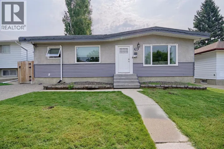 32 Lemoyne Crescent W, Lethbridge, Alberta T1K4A5