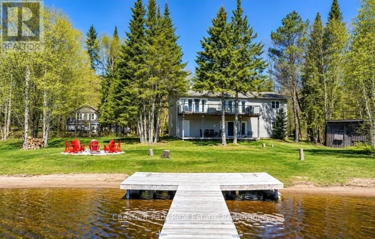 121 NORTH DEER LAKE ROAD, Huntsville (Stephenson), Ontario P0B1L0