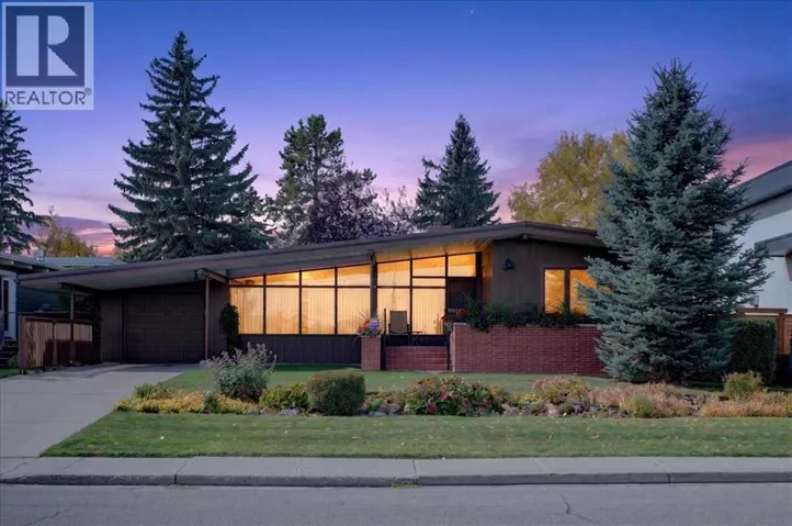 5007 14A Street SW, Calgary, Alberta T2T3Y5