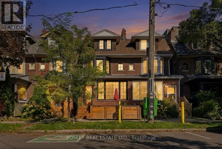45 ALTON AVENUE, Toronto (South Riverdale), Ontario M4L2M3