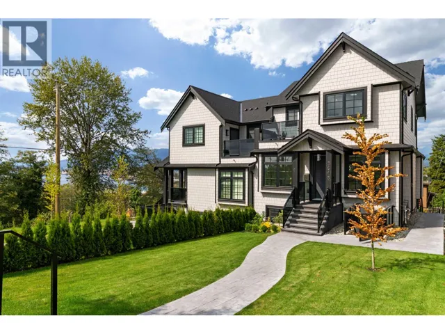 3615 YALE STREET, Vancouver, British Columbia V5K1C8