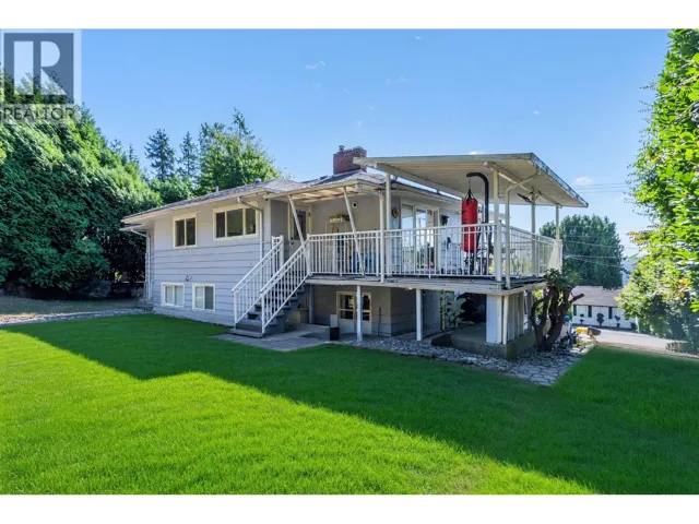 1165 MATHERS AVENUE, West Vancouver, British Columbia V7T2G4