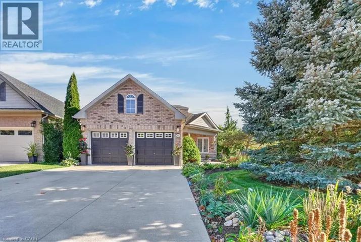 147 REIBER Court, Waterloo, Ontario N2L6N2