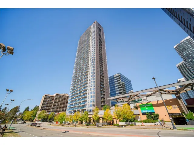 3908 13615 FRASER HIGHWAY, Surrey, British Columbia V3T0P7