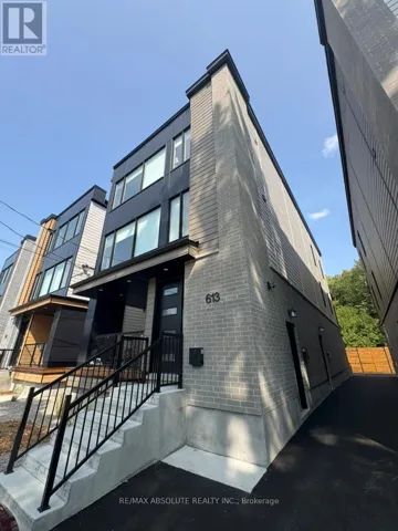 4 - 613 PARKVIEW ROAD, Ottawa, Ontario K1Z6E6