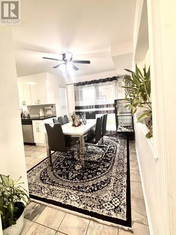 24 HOLMES CRESCENT, Ajax (Central West), Ontario L1T3W7