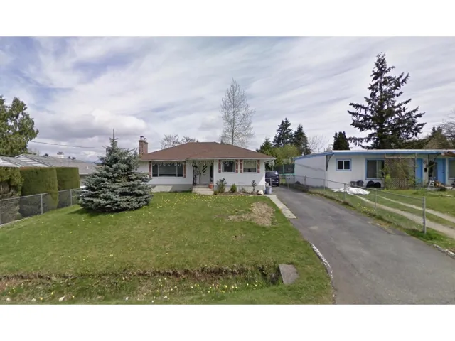 13735 LARNER ROAD, Surrey, British Columbia V3R5K4