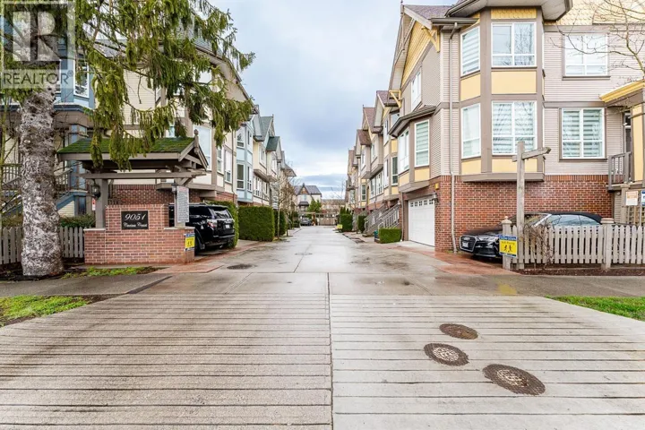 11 9051 BLUNDELL ROAD, Richmond, British Columbia V6Y1K4
