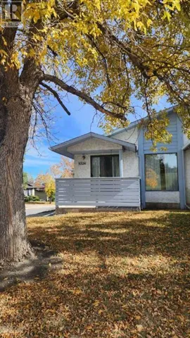 8524 Berwick Road NW, Calgary, Alberta T3K1E5