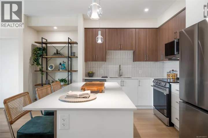 310 777 Station Ave, Langford, British Columbia V9B7K5
